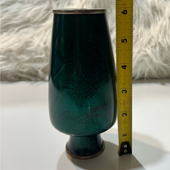 Stunning Vintage antique
Japanese enamel cloisonne vases 835 - Picture 8 of 9